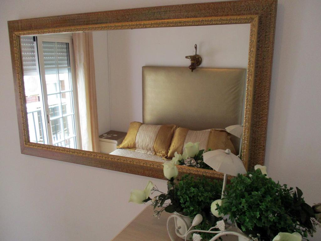 Hotel Noches De Triana Sevilla Habitación foto